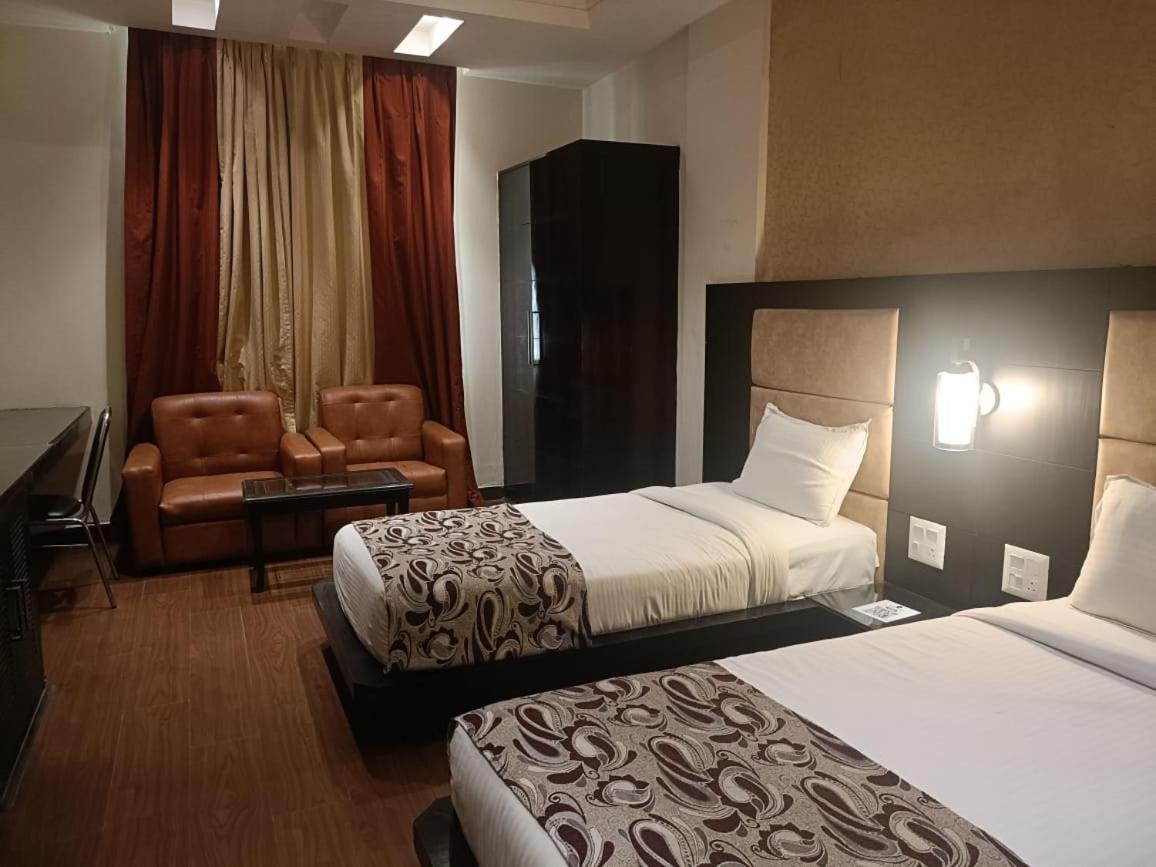 Hotel Anand Castle Kashipur Exterior foto